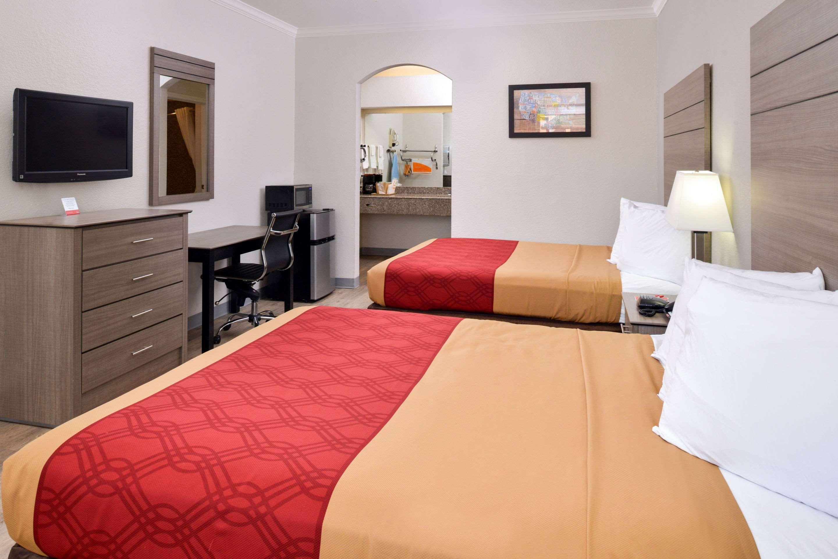 Econo Lodge Inn & Suites Port Arthur Near Sabine Pass Экстерьер фото