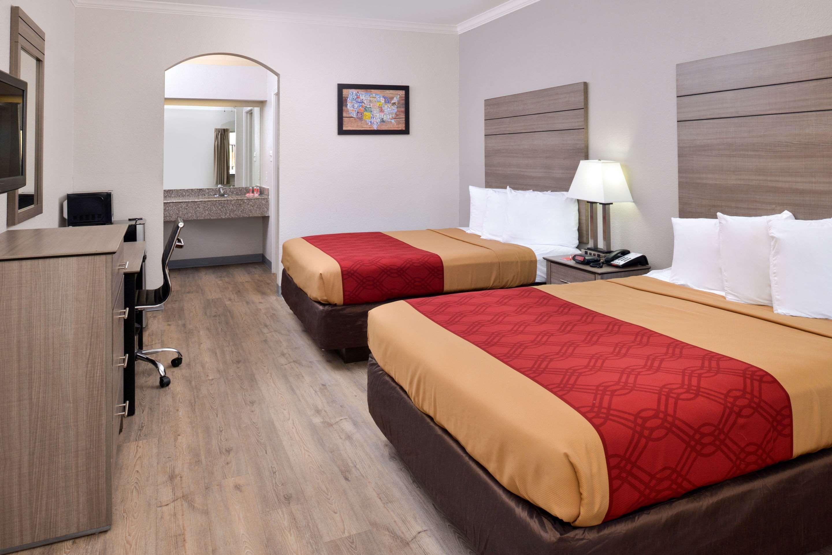 Econo Lodge Inn & Suites Port Arthur Near Sabine Pass Экстерьер фото